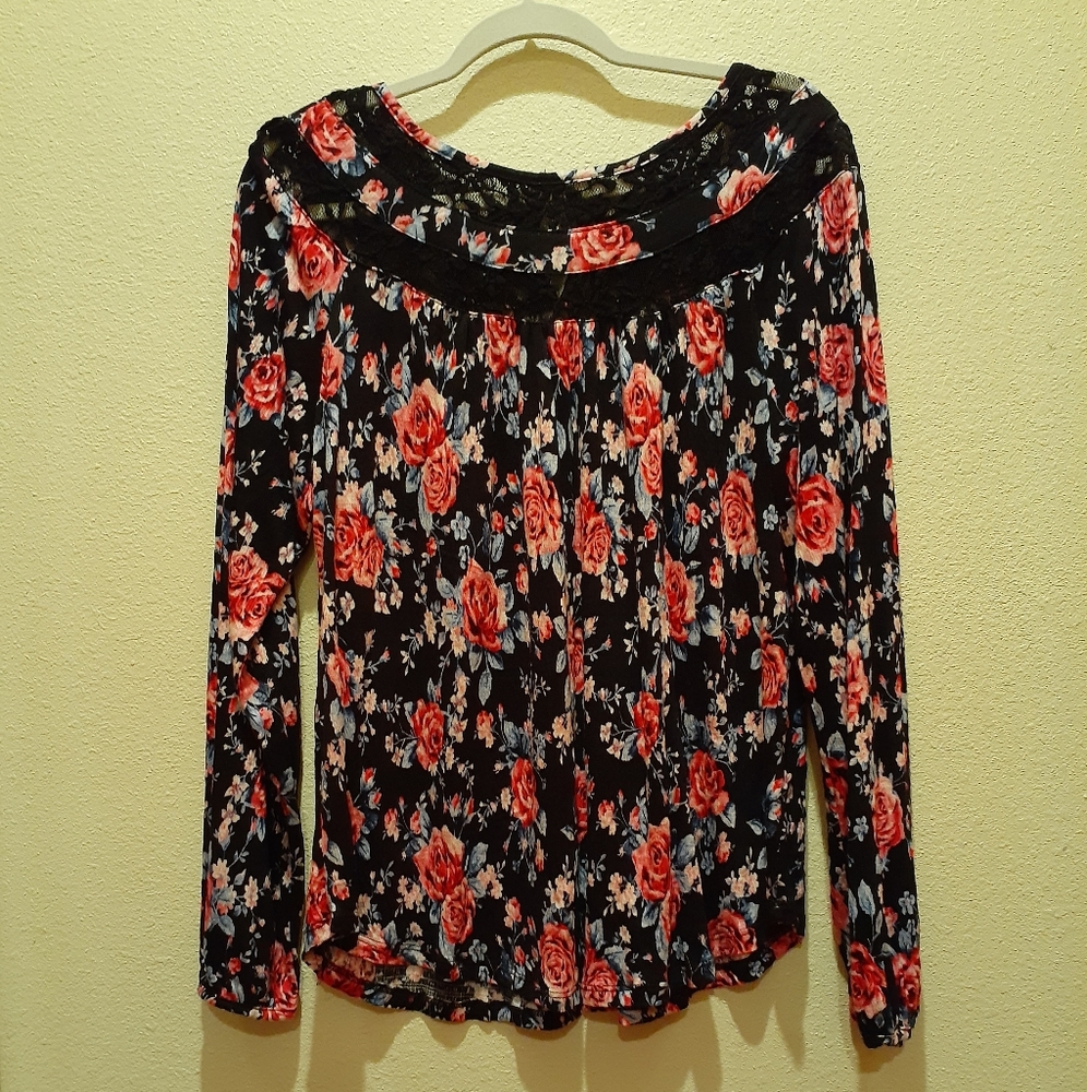 Floral Blouse - Picture 3 of 5